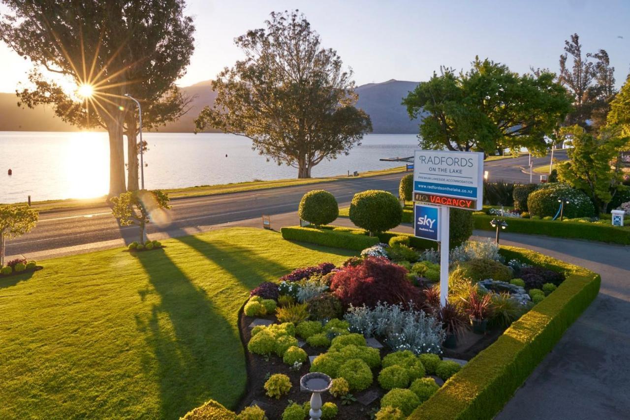 تي أناو Radfords On The Lake المظهر الخارجي الصورة